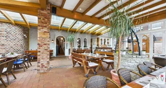 von_poll_real_estate_property_25335129_image_4