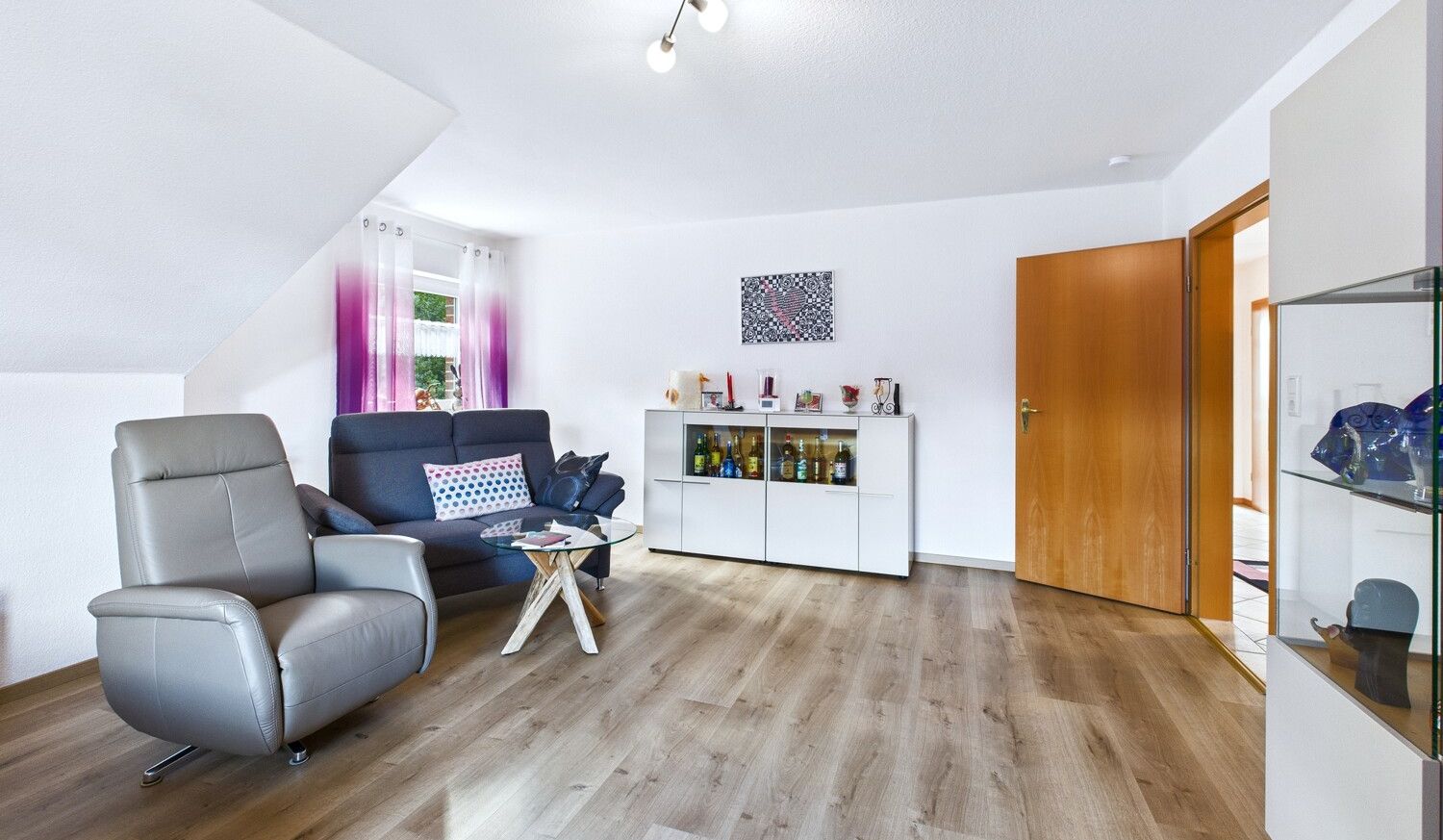 Schlafzimmer 2 DG