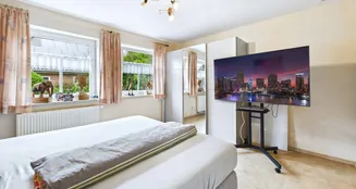 von_poll_real_estate_property_25210085_image_4