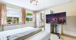 von_poll_real_estate_property_25210085_image_4