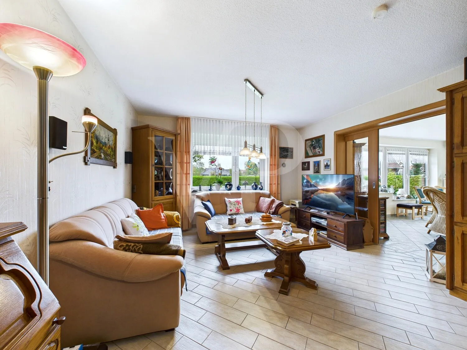 Offener Wohn- und Essbereich