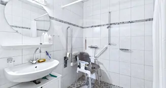 von_poll_real_estate_property_252100641_image_4