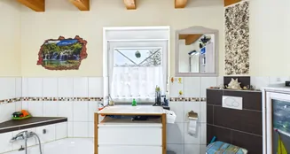 von_poll_real_estate_property_25361095_image_15