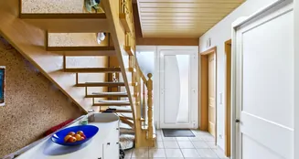 von_poll_real_estate_property_25361095_image_1