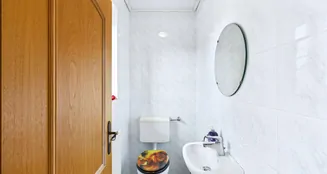 von_poll_real_estate_property_25361095_image_2