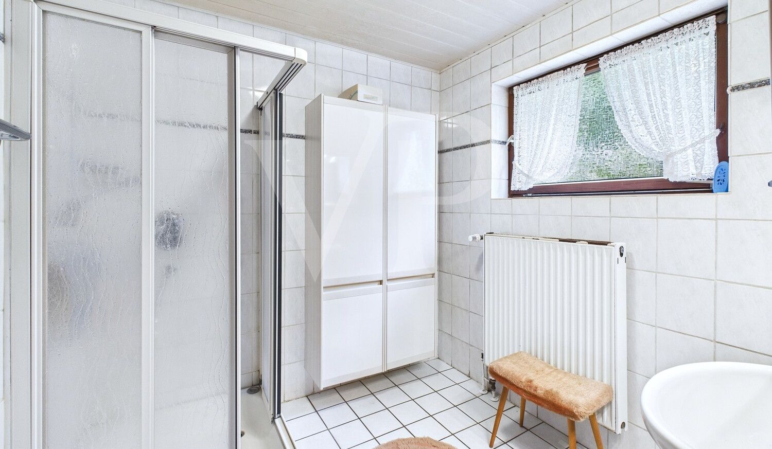 Badezimmer EG