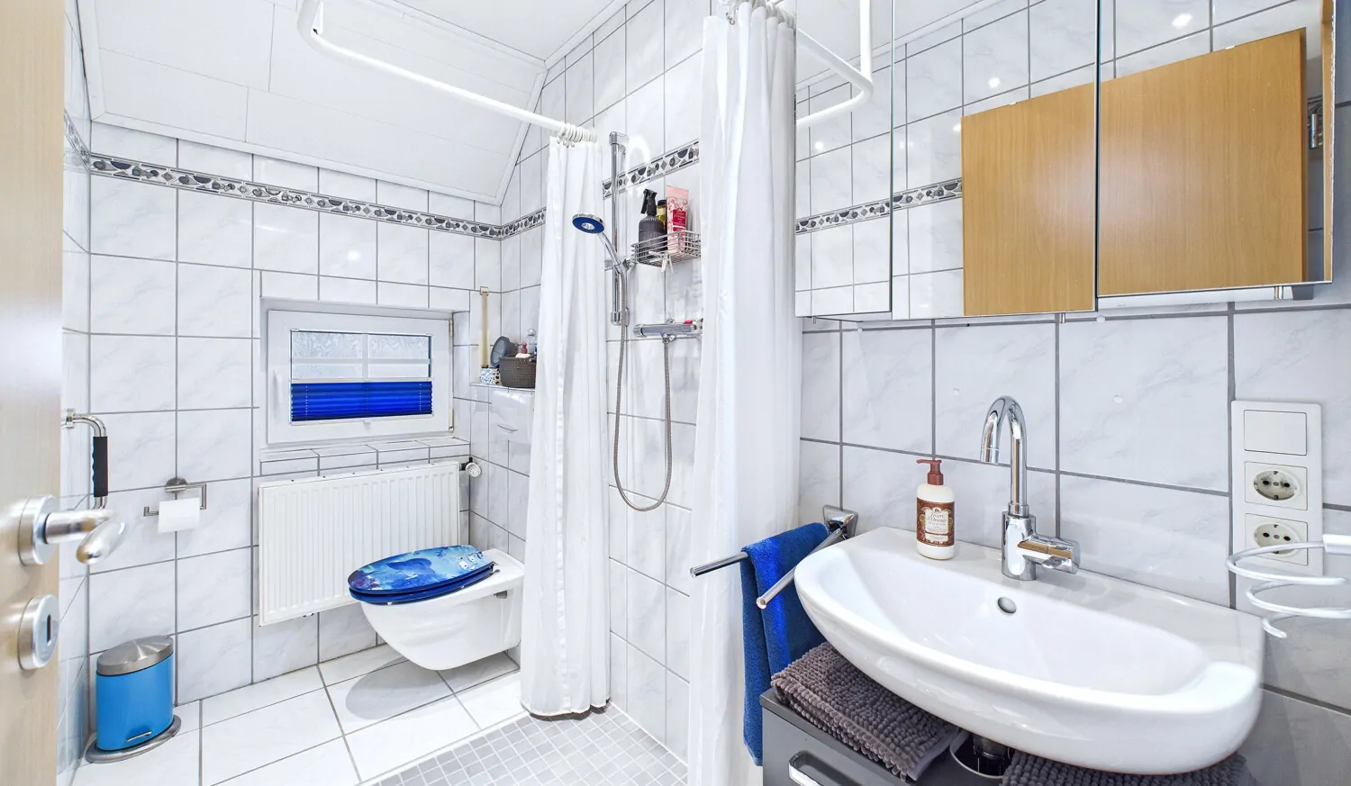 Badezimmer Erdgeschoss