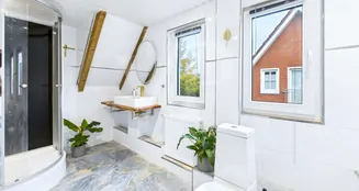 von_poll_real_estate_property_25210095_image_7