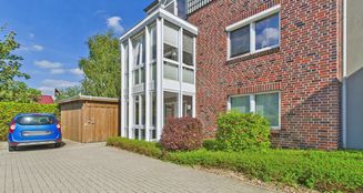 von_poll_real_estate_property_25418102_image_2