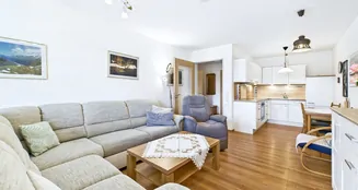 von_poll_real_estate_property_25418102_image_5