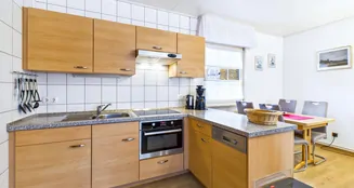 von_poll_real_estate_property_25361089_image_2