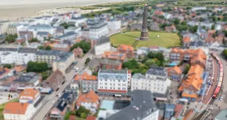 von_poll_real_estate_property_25335096-Online_image_1