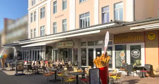 von_poll_real_estate_property_25335096--Online_image_6