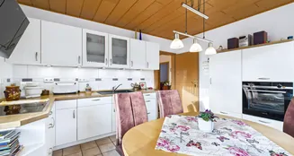 von_poll_real_estate_property_25418113_image_3