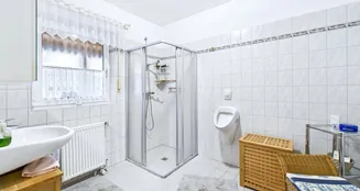 von_poll_real_estate_property_25418113_image_7