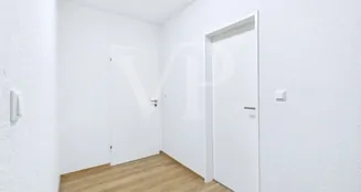 von_poll_real_estate_property_25418123_image_11