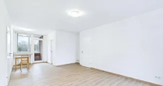 von_poll_real_estate_property_25418123_image_0