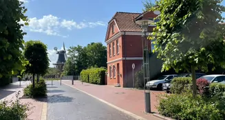 von_poll_real_estate_property_25361092_image_0