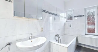 von_poll_real_estate_property_25418122_image_3