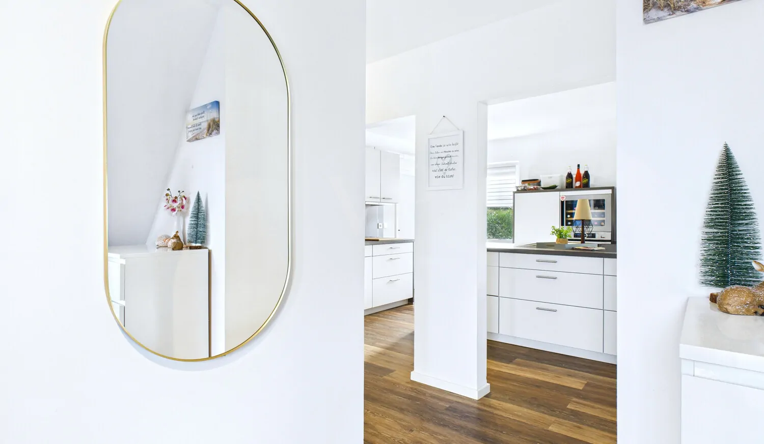 Offener Flur zur Küche