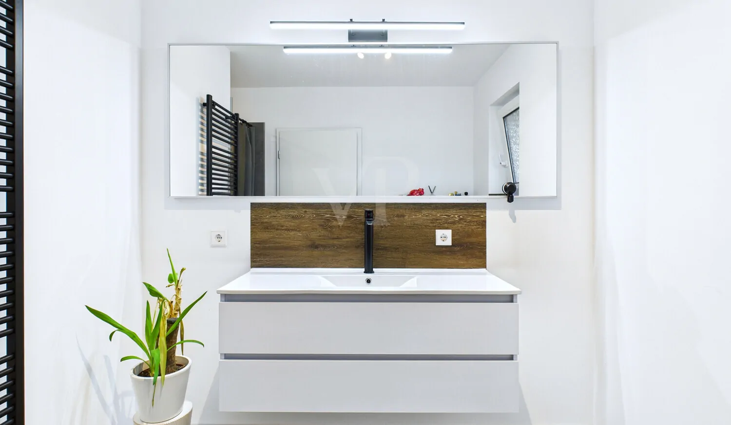 Modernes barrierefreies Duschbad