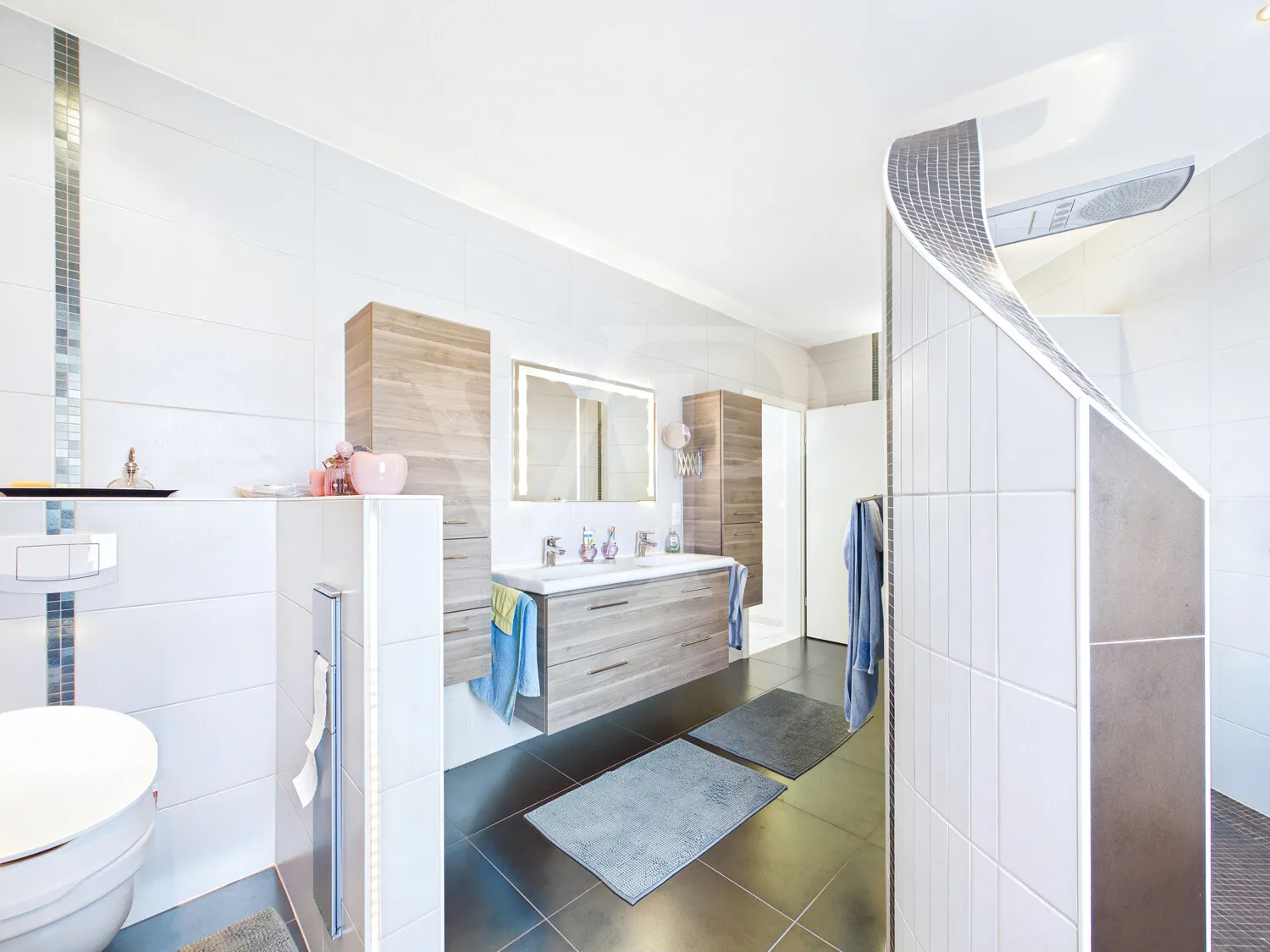 Badezimmer 2
