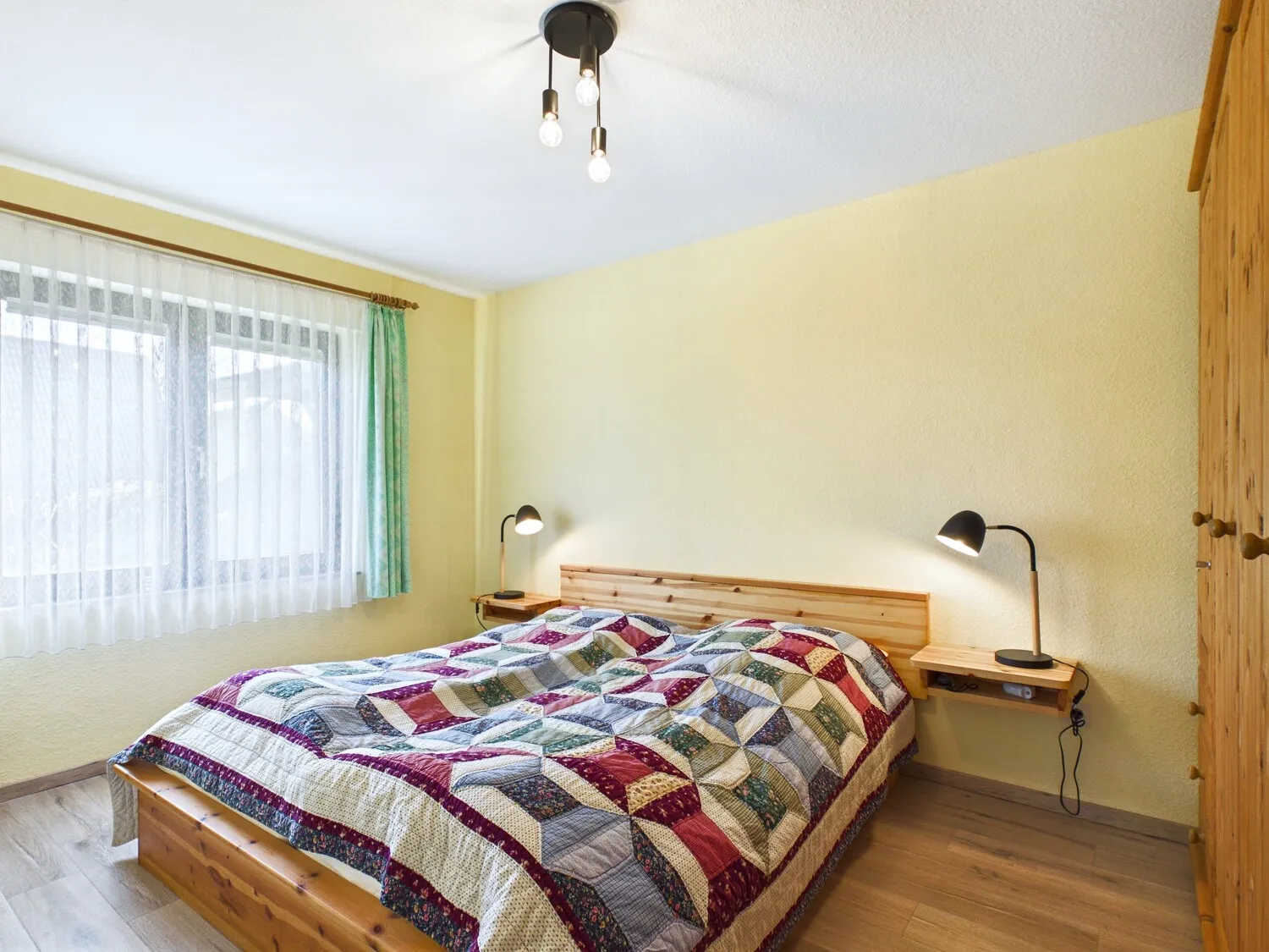 Schlafzimmer EG