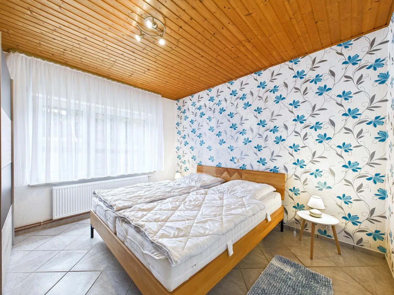 Schlafzimmer II - EG