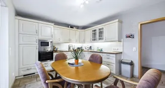 von_poll_real_estate_property_26335015_image_3