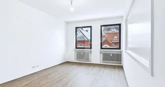 von_poll_real_estate_property_26335013_image_2