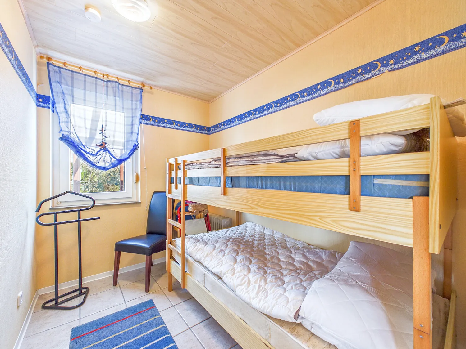 Schlafzimmer II