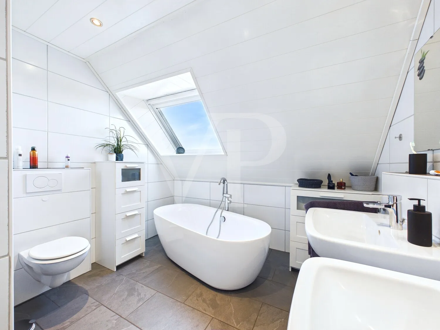 Badezimmer DG