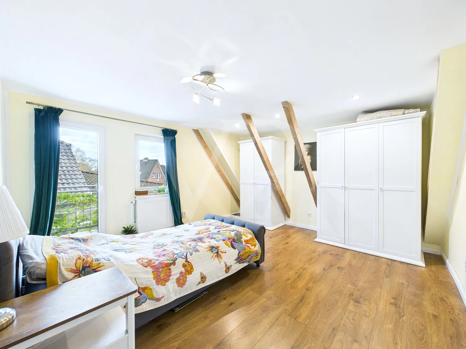 Schlafzimmer I DG