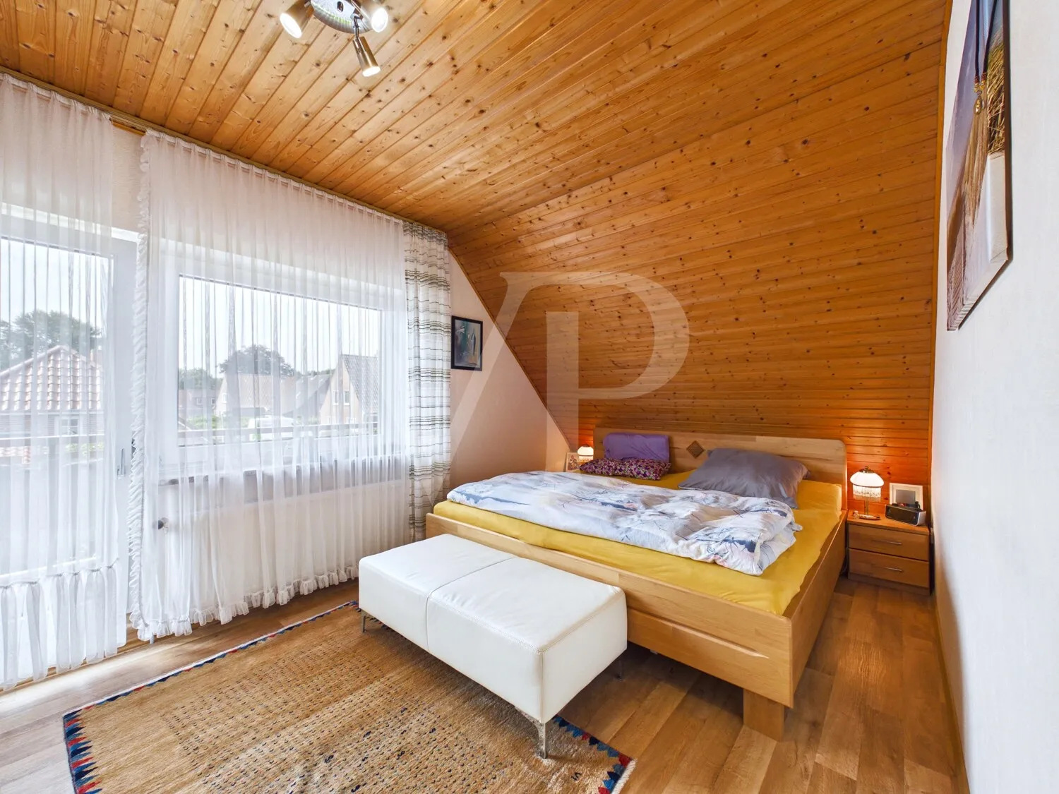 Schlafzimmer - DG