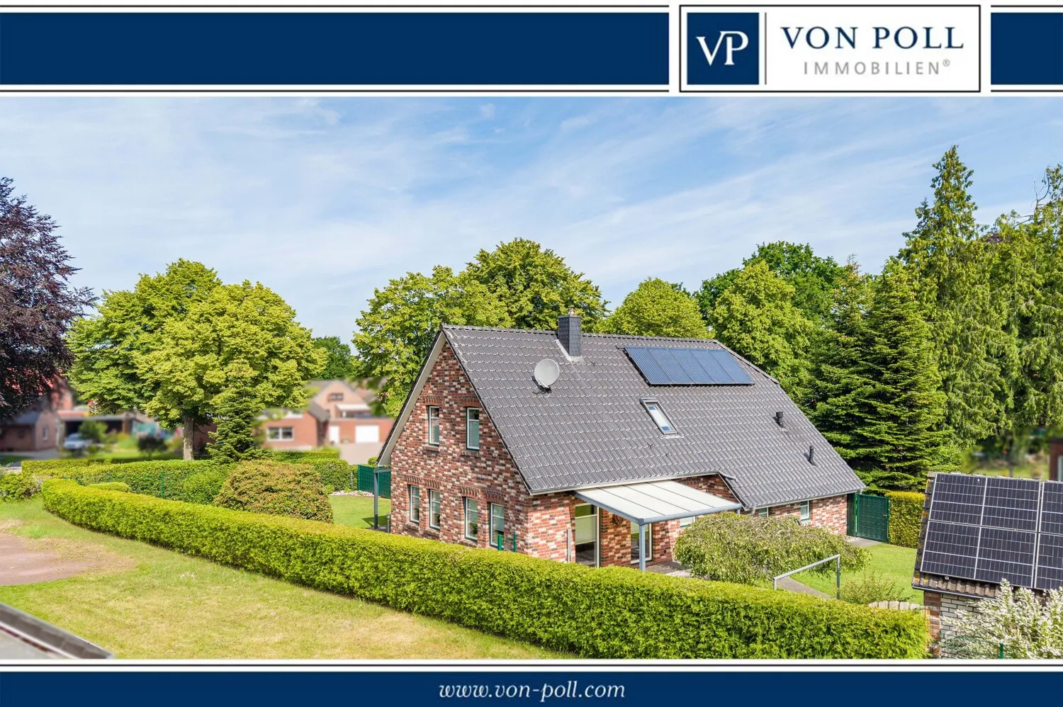Energieeffizientes Wohnhaus mit zwei Einheiten und offener Galerie