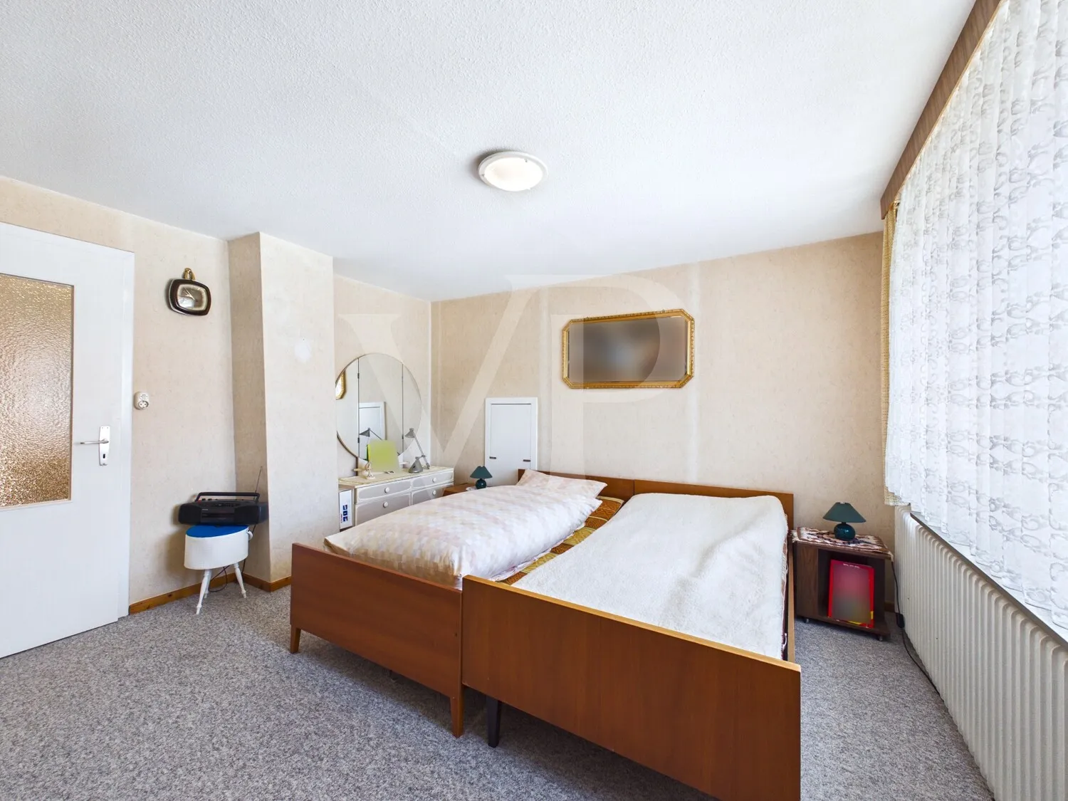 Schlafzimmer - DG