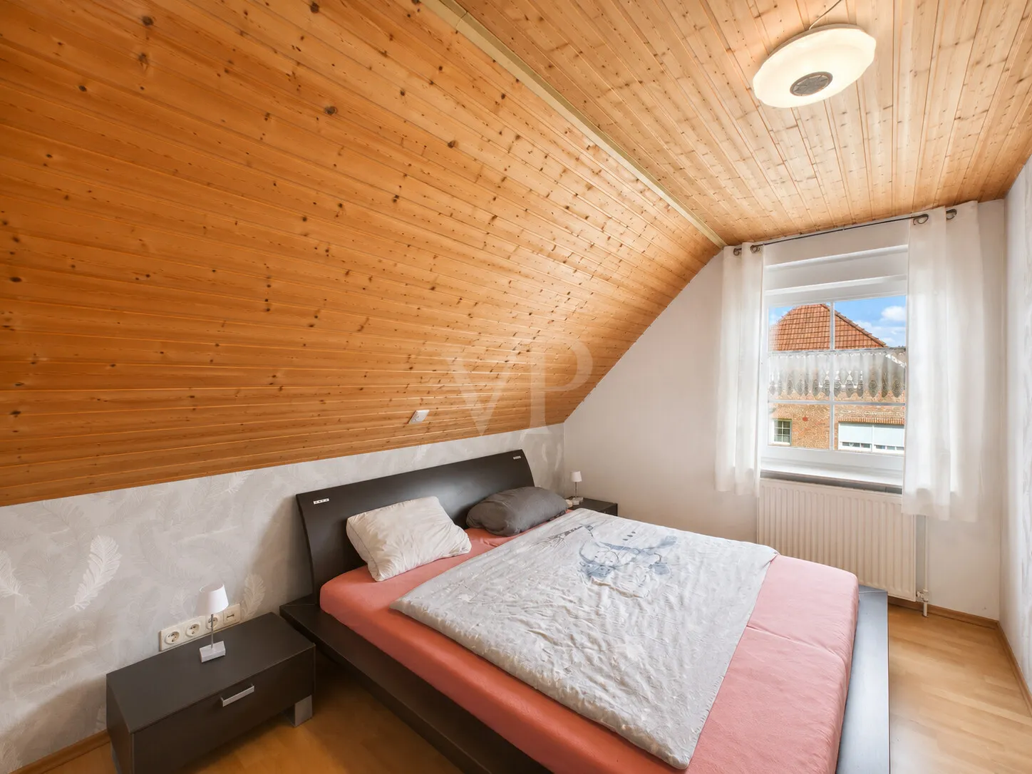Schlafzimmer III