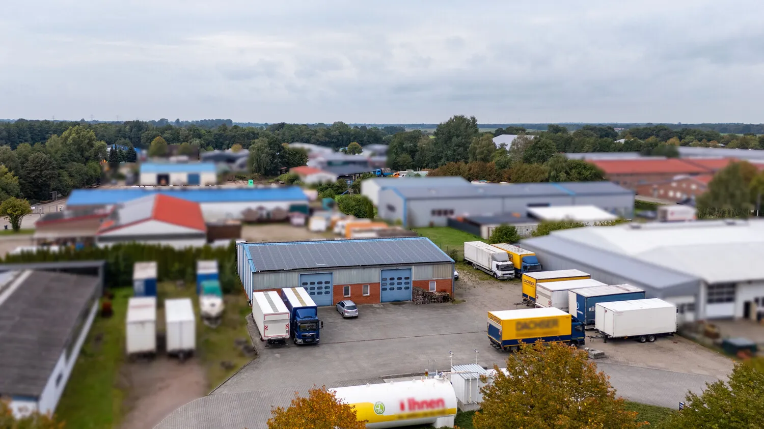 Großzügige Gewerbehalle im Industriegebiet von Großefehn