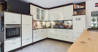 von_poll_real_estate_property_25335094_image_2