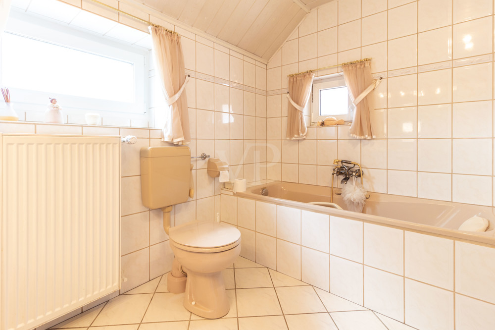 Badezimmer EG
