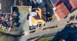 von_poll_real_estate_property_25361025c_image_16