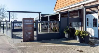 von_poll_real_estate_property_25361025c_image_2