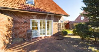 von_poll_real_estate_property_25335021_image_7