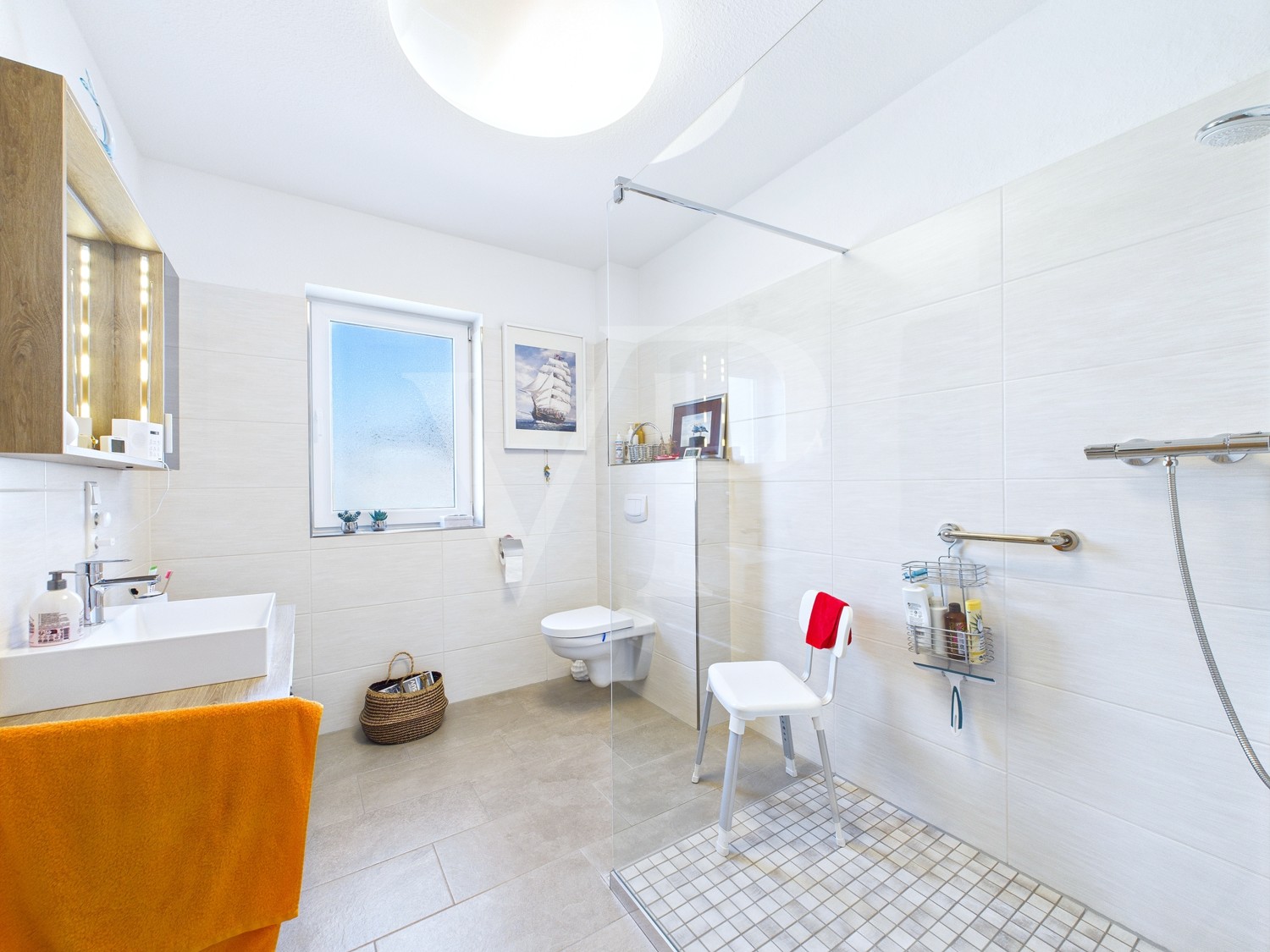 Badezimmer EG