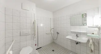 von_poll_real_estate_property_23210444_image_6