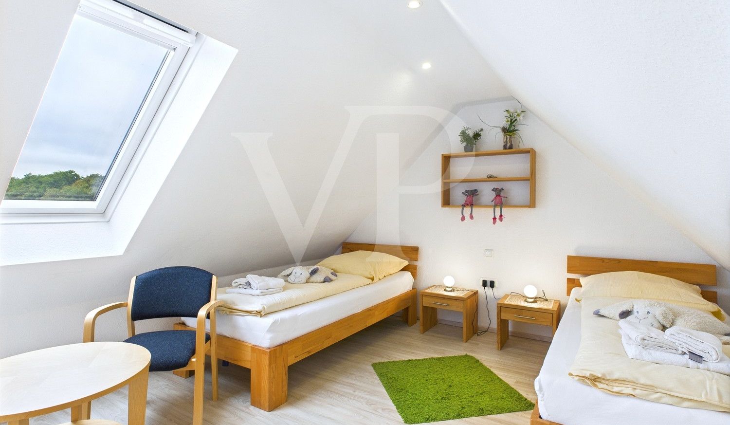 Schlafzimmer Spitzboden 3