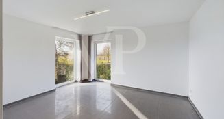 von_poll_real_estate_property_25335007_image_8