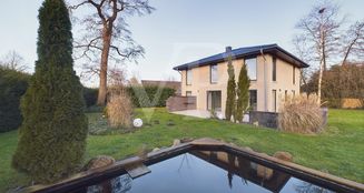 von_poll_real_estate_property_25335007_image_11