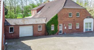 von_poll_real_estate_property_25335048_image_1
