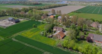 von_poll_real_estate_property_25335048_image_0